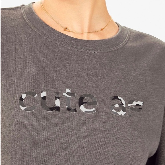 Fabletics Stacey Pullover - Picture 2 of 4